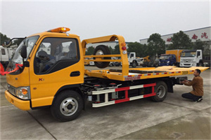 广东哪里有拖车服务