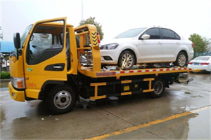 广东附近拖车救援24小时服务热线